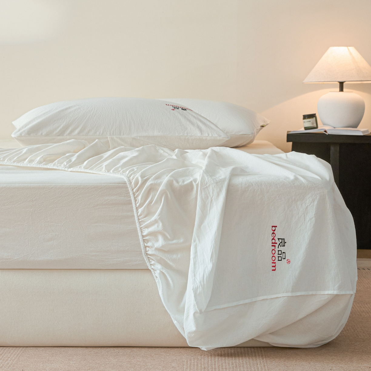 91家纺网 家纺一手货源 找家纺 芬晴家纺 2026新款纯棉密条+纯色单层床笠 纯色-白