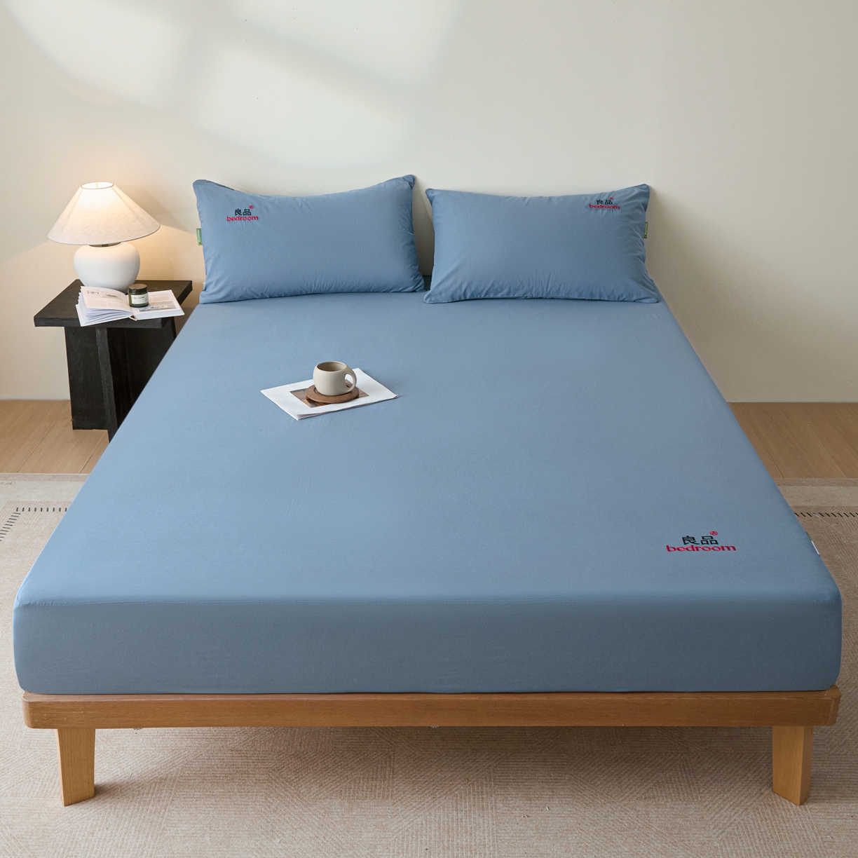 91家纺网 家纺一手货源 找家纺 芬晴家纺 2026新款纯棉密条+纯色单层床笠 纯色-雾蓝