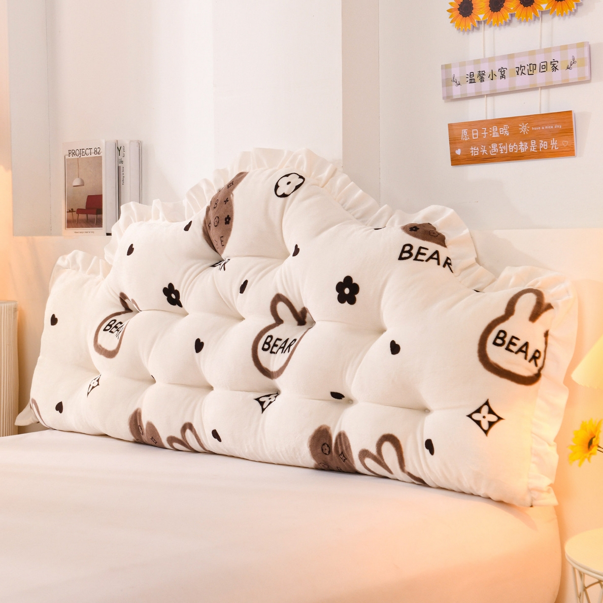 碧尔家居 2026新款可爱床上靠枕卧室床头靠背防撞榻榻米软包宿舍靠垫-麦浪机械钉扣牛奶绒 棕色小熊