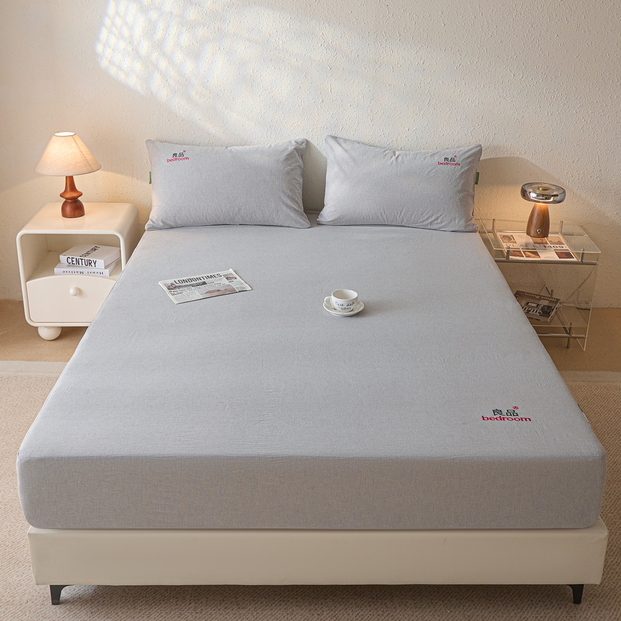 91家纺网 家纺一手货源 找家纺 芬晴家纺 2026新款纯棉密条+纯色单层床笠 条纹-灰