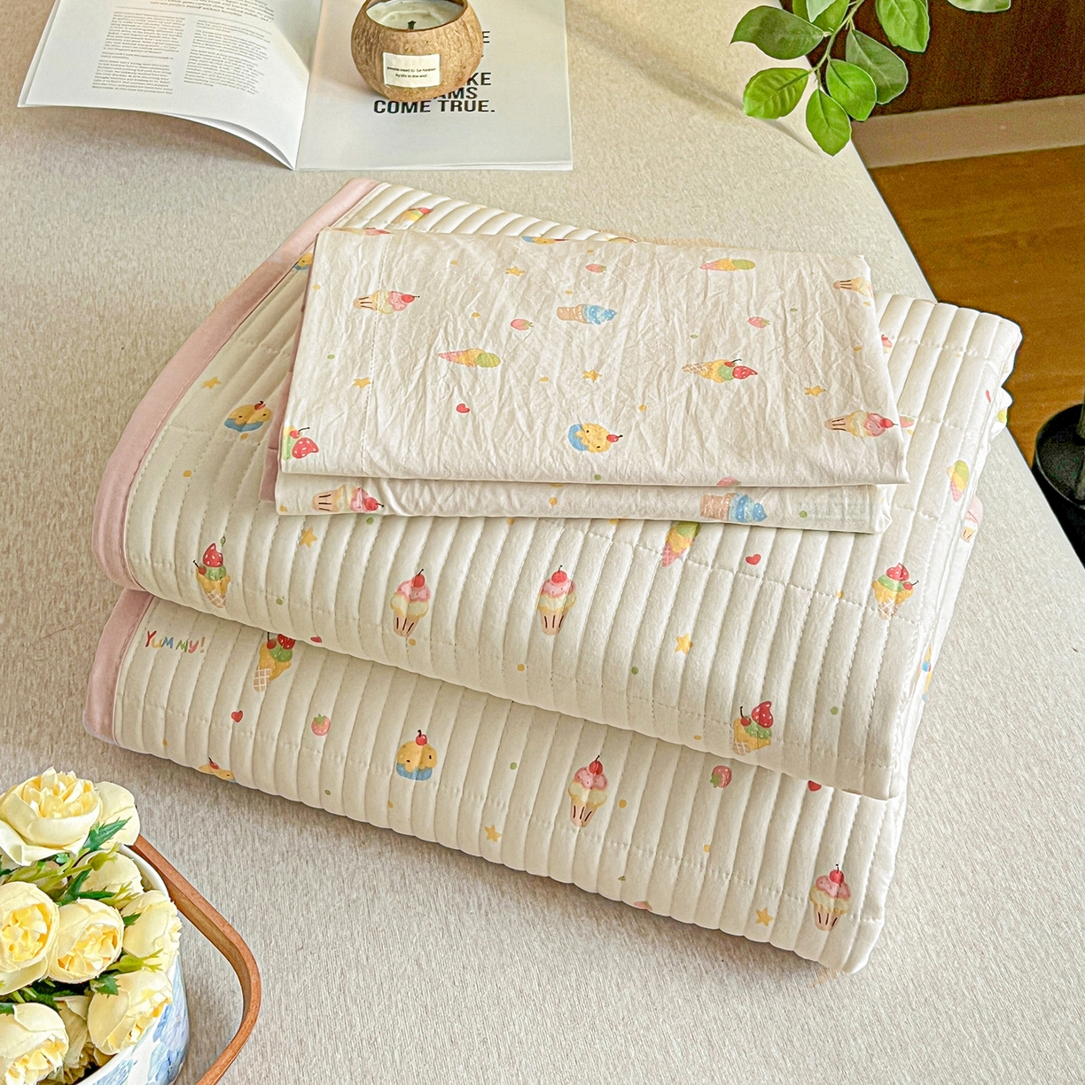 91家纺网 家纺一手货源 找家纺 梦纤绒 2026新款亲肤舒适仿棉印花床盖四件套 蛋糕派