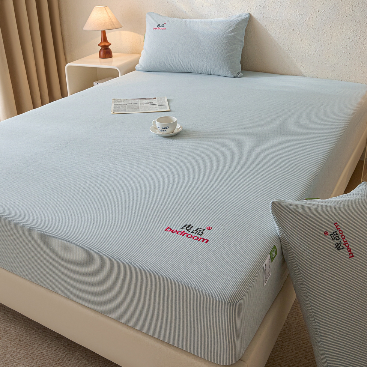 91家纺网 家纺一手货源 找家纺 芬晴家纺 2026新款纯棉密条+纯色单层床笠 条纹-雾霾蓝