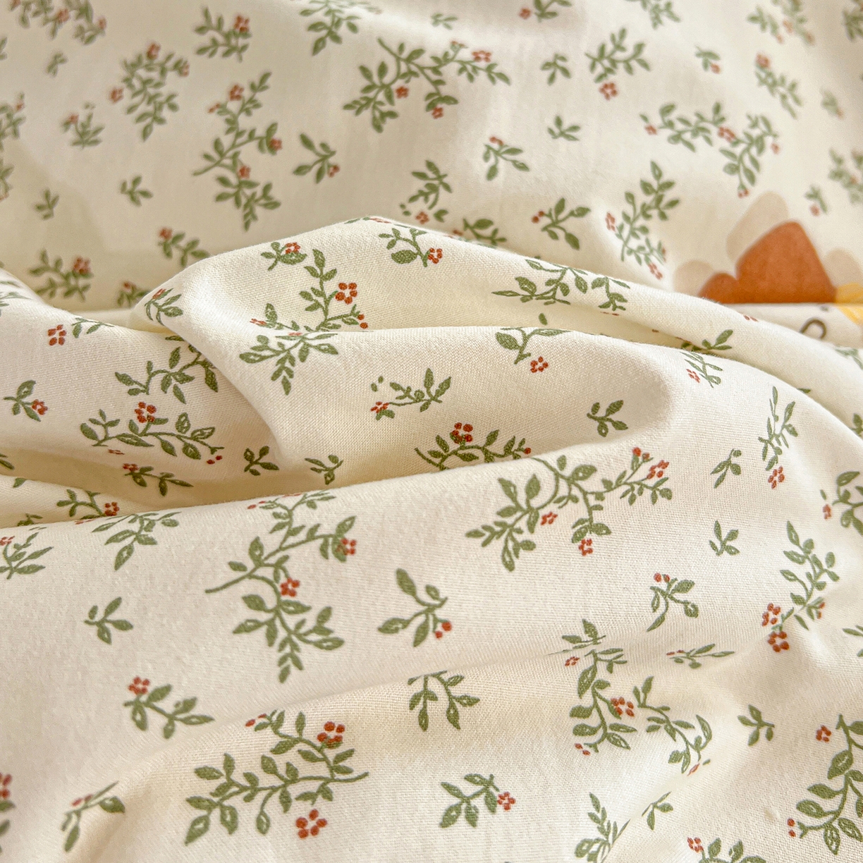 91家纺网 家纺一手货源 找家纺 梦纤绒 2026新款亲肤舒适仿棉印花床盖四件套 马戏团