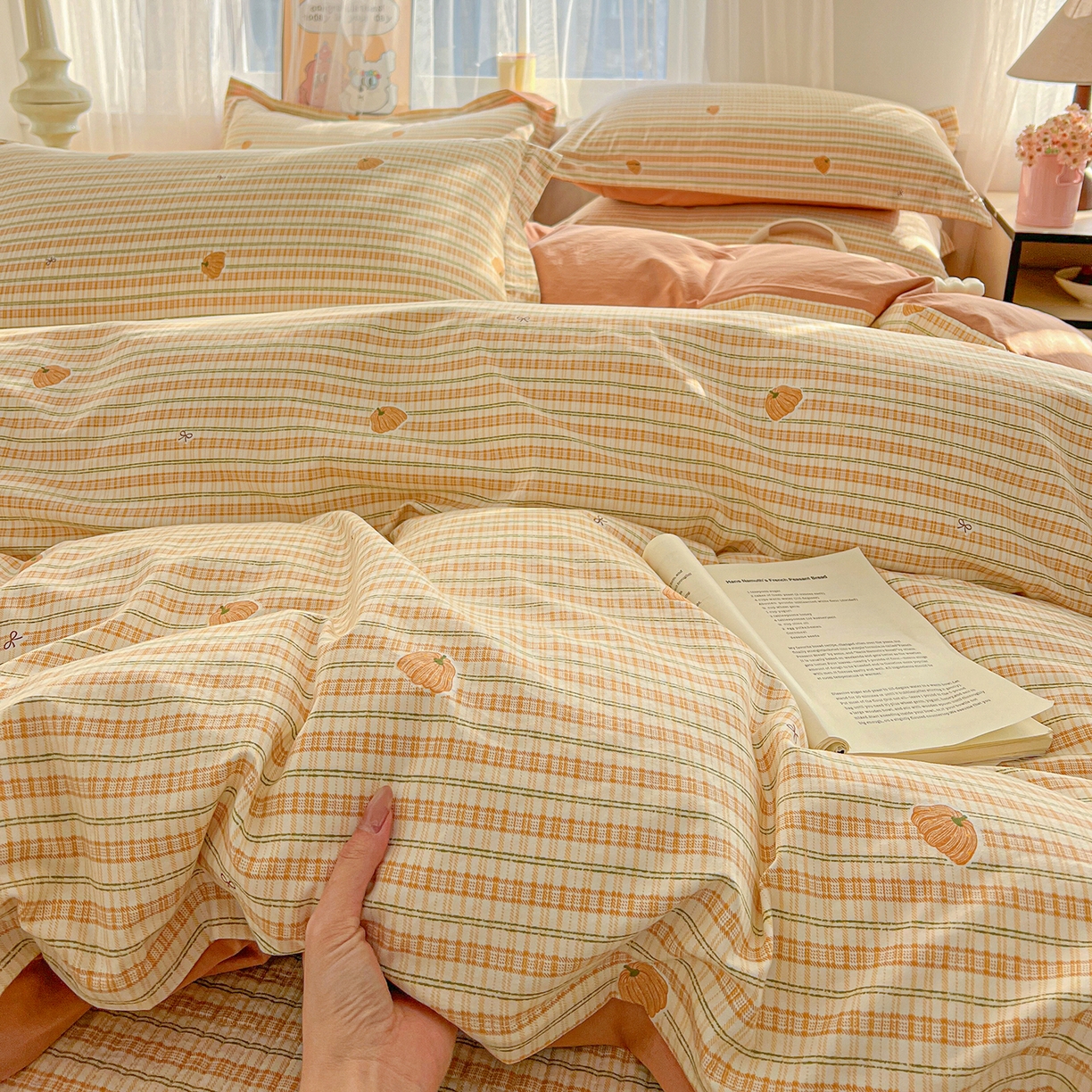 91家纺网 家纺一手货源 找家纺 梦纤绒 2026新款亲肤舒适仿棉印花床盖四件套 南瓜季