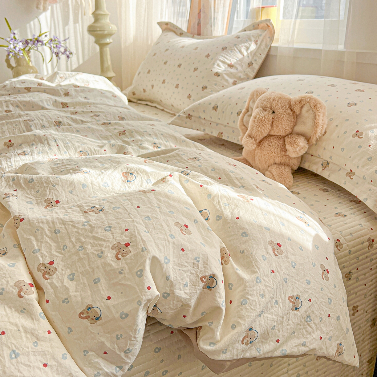 91家纺网 家纺一手货源 找家纺 梦纤绒 2026新款亲肤舒适仿棉印花床盖四件套 泡芙小象