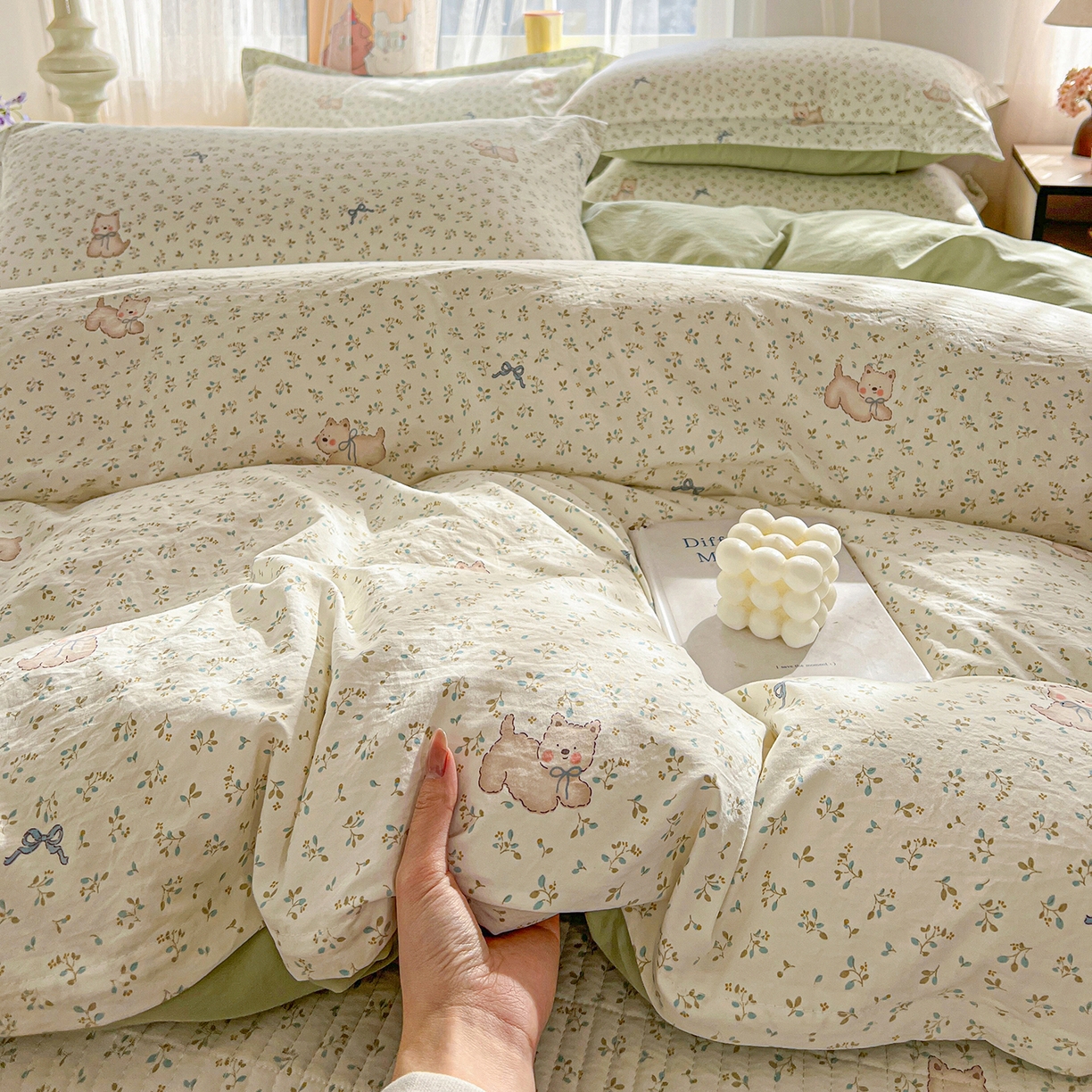 91家纺网 家纺一手货源 找家纺 梦纤绒 2026新款亲肤舒适仿棉印花床盖四件套 皮皮狗