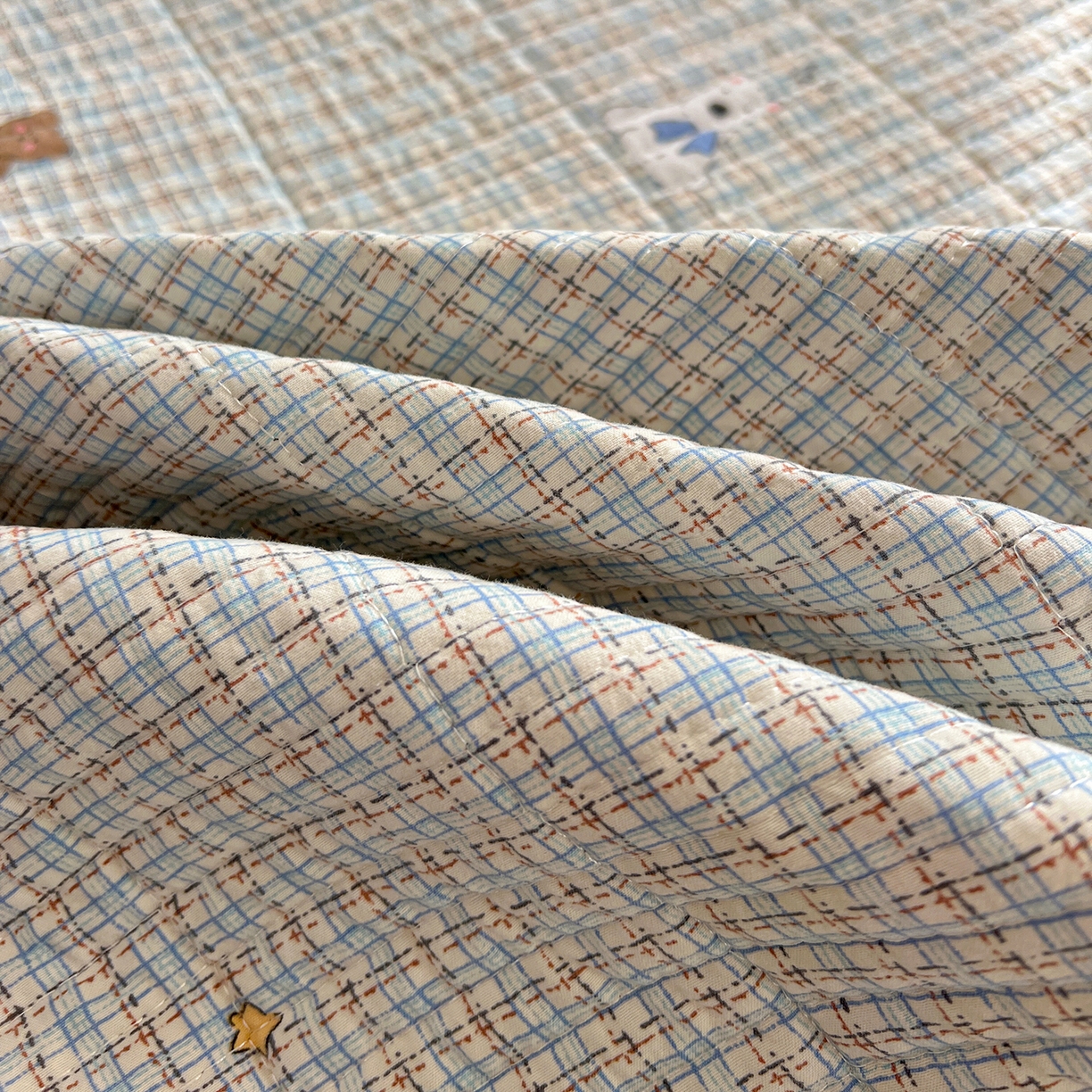 91家纺网 家纺一手货源 找家纺 梦纤绒 2026新款亲肤舒适仿棉印花床盖四件套 奇奇