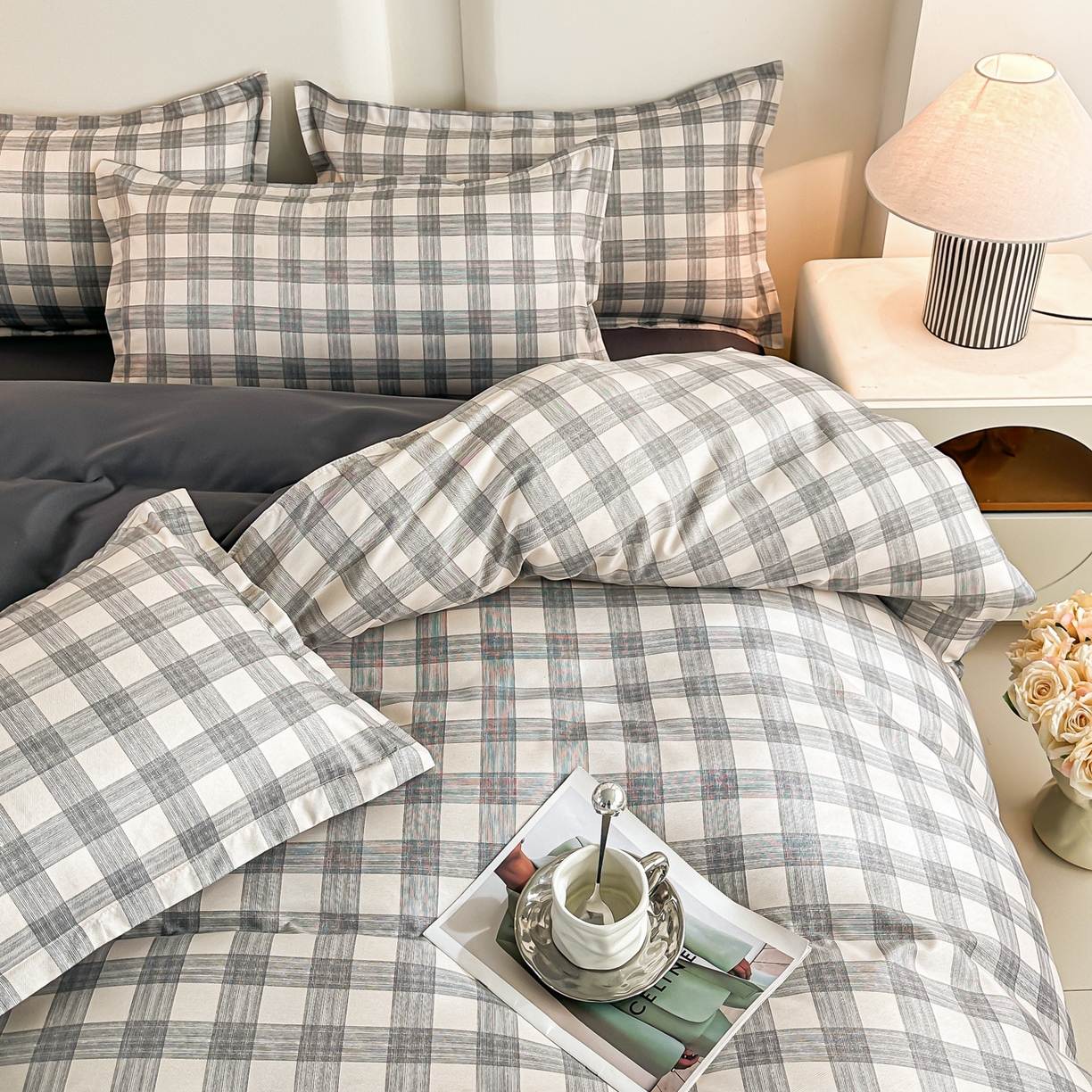 91家纺网 家纺一手货源 找家纺 楠沐家纺 2026新款无印风单被套芦荟棉学生印花被套 亚麻灰格