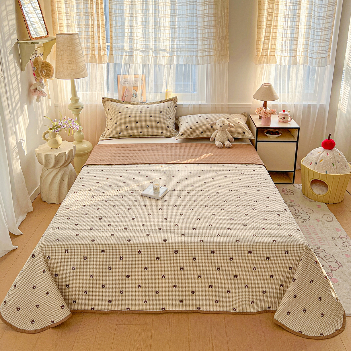 91家纺网 家纺一手货源 找家纺 梦纤绒 2026新款亲肤舒适仿棉印花床盖四件套 小熊头