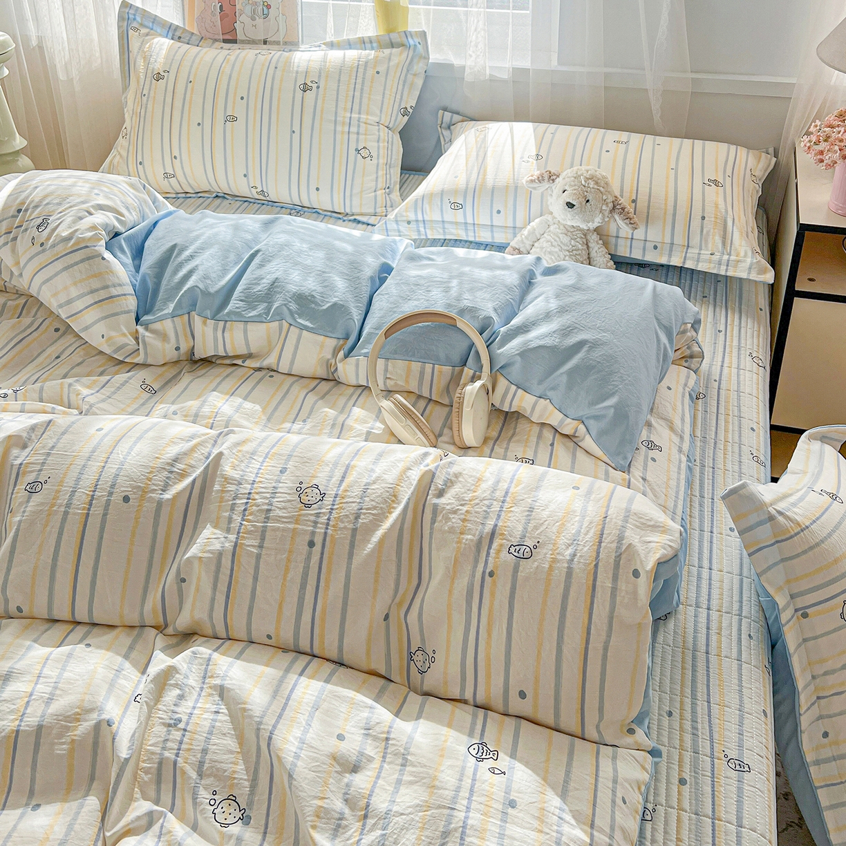 91家纺网 家纺一手货源 找家纺 梦纤绒 2026新款亲肤舒适仿棉印花床盖四件套 鱼多多