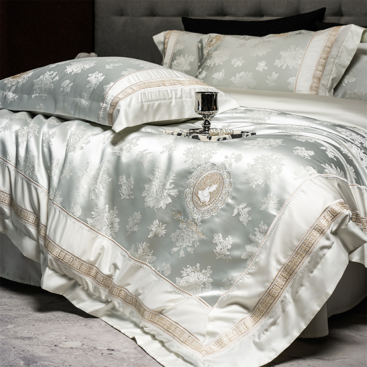 91家纺网 家纺一手货源 找家纺 鼎飞家纺 2026新款3D立体浮雕高精密长绒棉四件套--索菲尔系列 索菲尔-芙绿