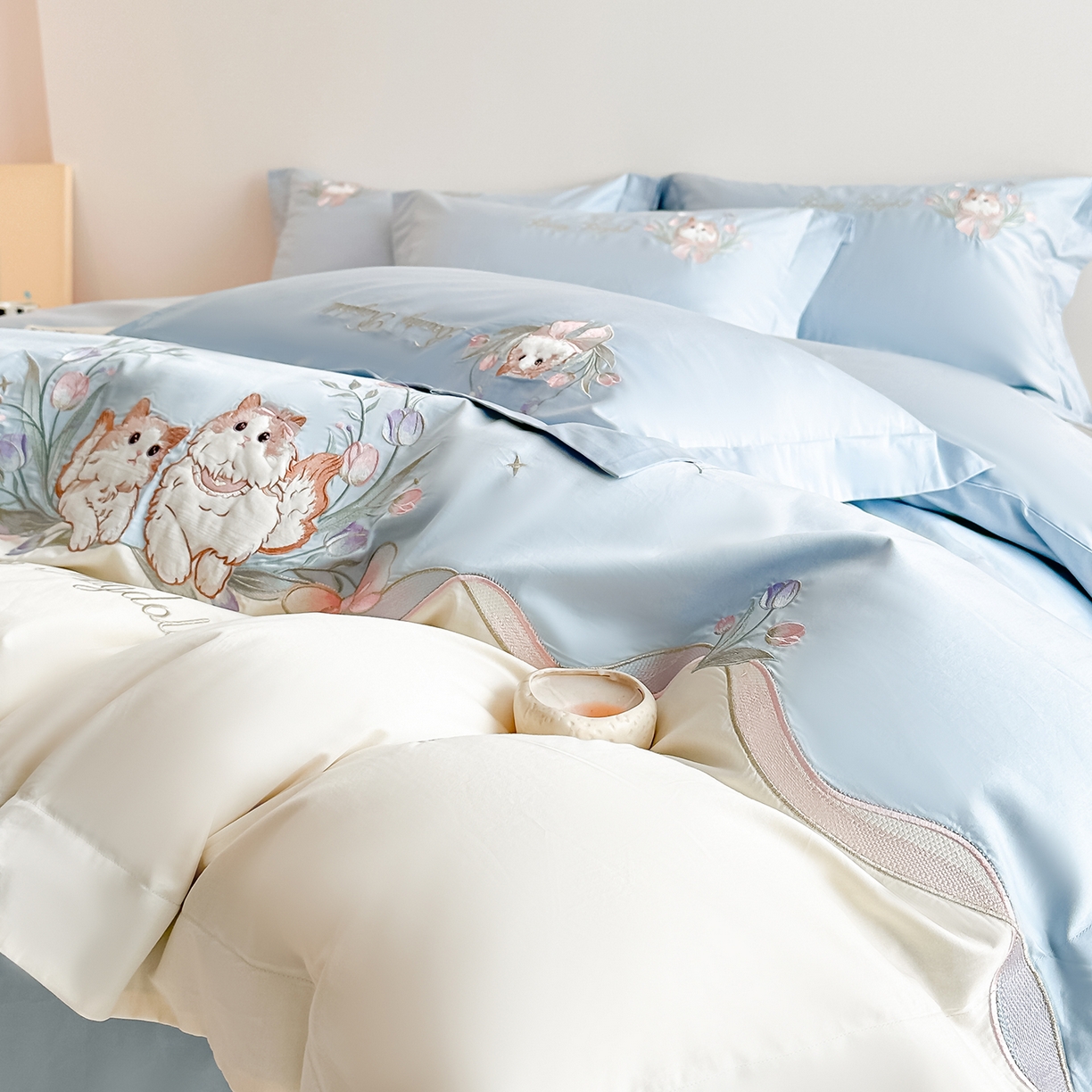 91家纺网 家纺一手货源 找家纺 置顶家纺 2026新款全棉刺绣系列四件套-布偶猫 布偶猫-浅蓝