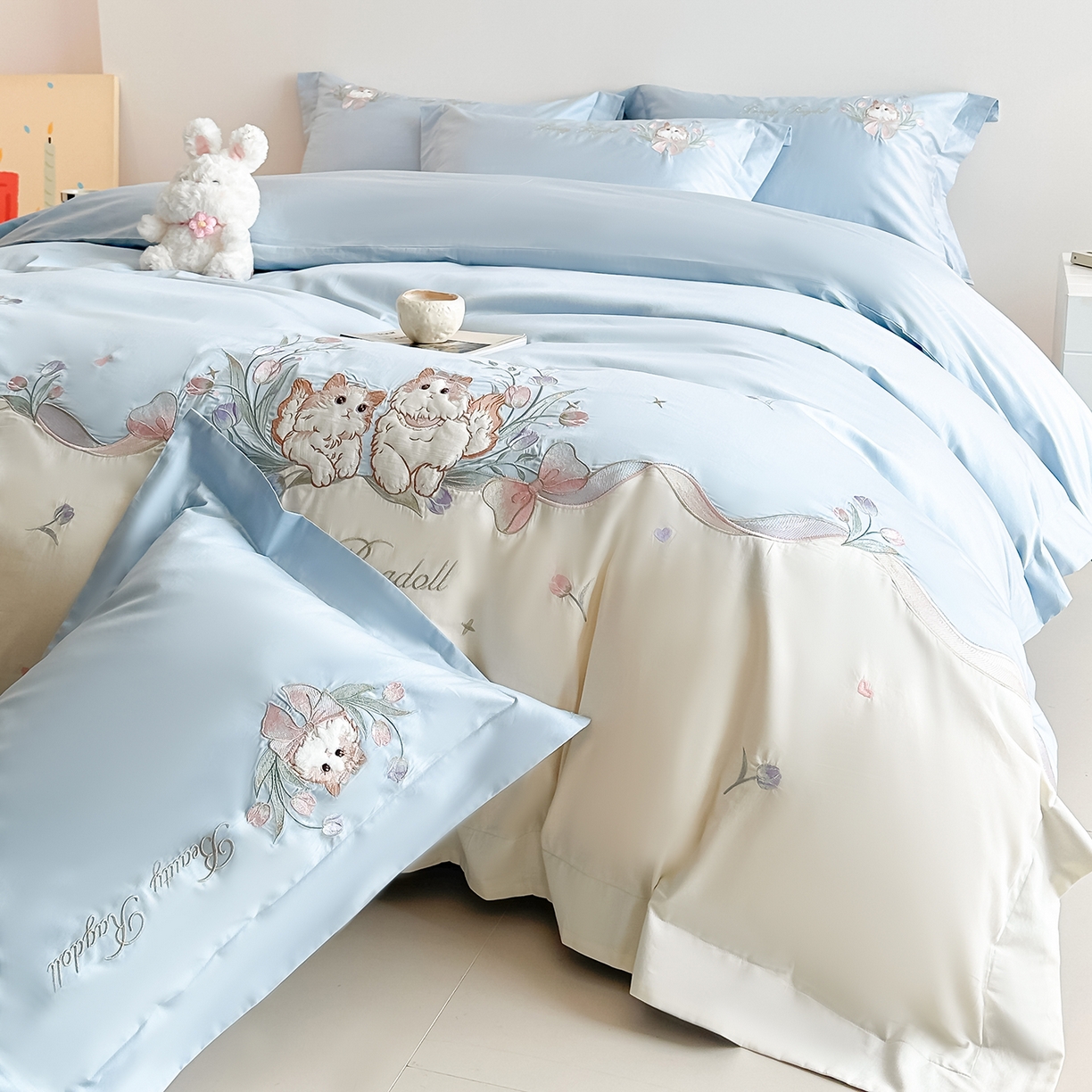 91家纺网 家纺一手货源 找家纺 置顶家纺 2026新款全棉刺绣系列四件套-布偶猫 布偶猫-浅蓝