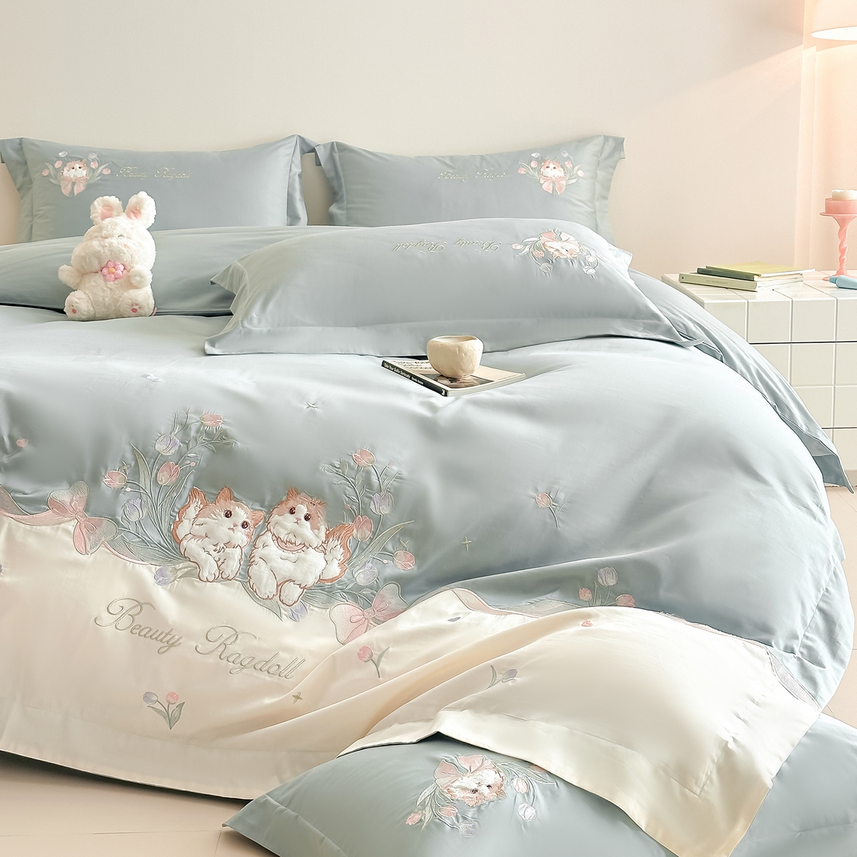 91家纺网 家纺一手货源 找家纺 置顶家纺 2026新款全棉刺绣系列四件套-布偶猫 布偶猫-繁星蓝