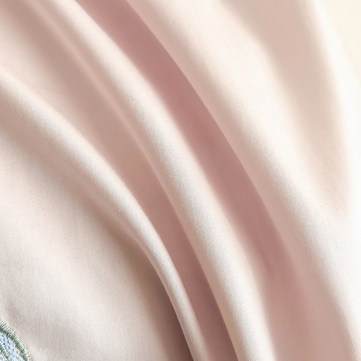 91家纺网 家纺一手货源 找家纺 置顶家纺 2026新款全棉刺绣系列四件套-布偶猫 布偶猫-粉色