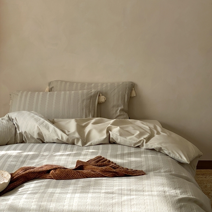 91家纺网 家纺一手货源 找家纺 （总）玉宇阁家居 2025新款色织空气全棉纯棉大提花磨毛四件套(流苏款)