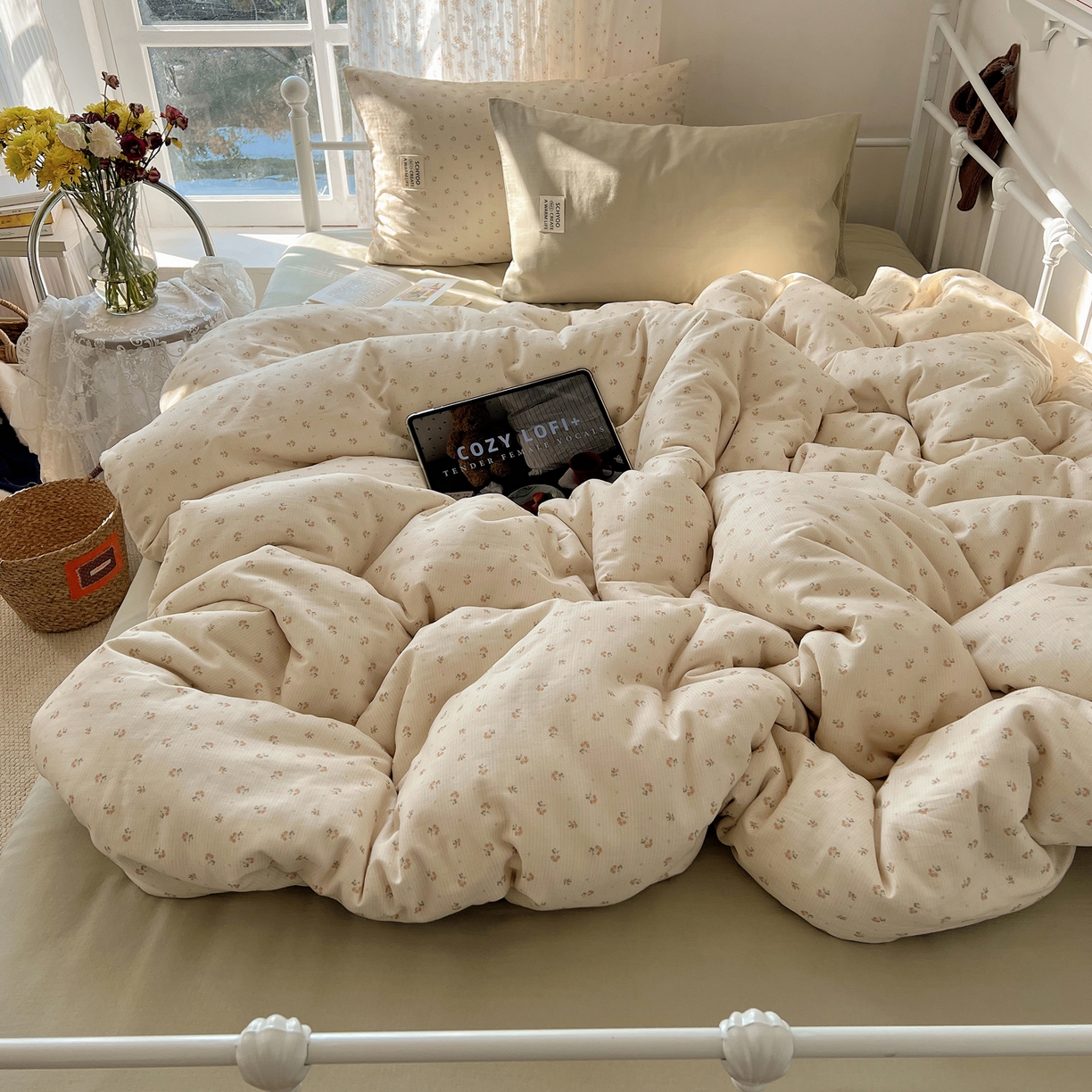 91家纺网 家纺一手货源 找家纺 （总）六巷胡同 2026新款INS博主风混搭小碎花A类全棉双层纱四件套