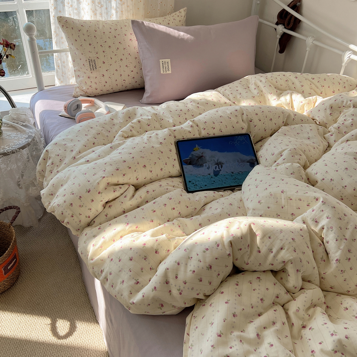 91家纺网 家纺一手货源 找家纺 六巷胡同 2026新款INS博主风混搭小碎花A类全棉双层纱四件套 双层纱-花漾雪姬