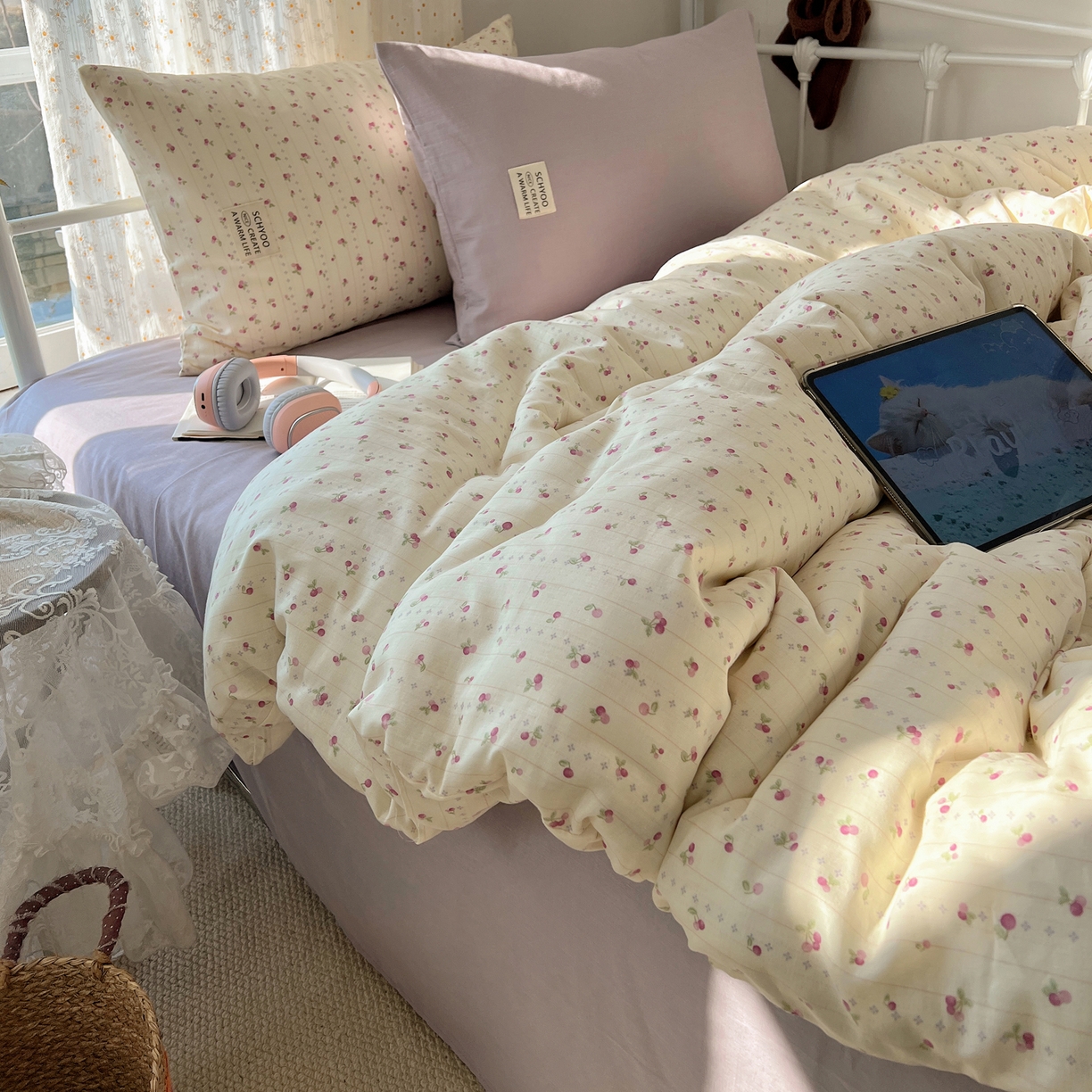 91家纺网 家纺一手货源 找家纺 六巷胡同 2026新款INS博主风混搭小碎花A类全棉双层纱四件套 双层纱-花漾雪姬