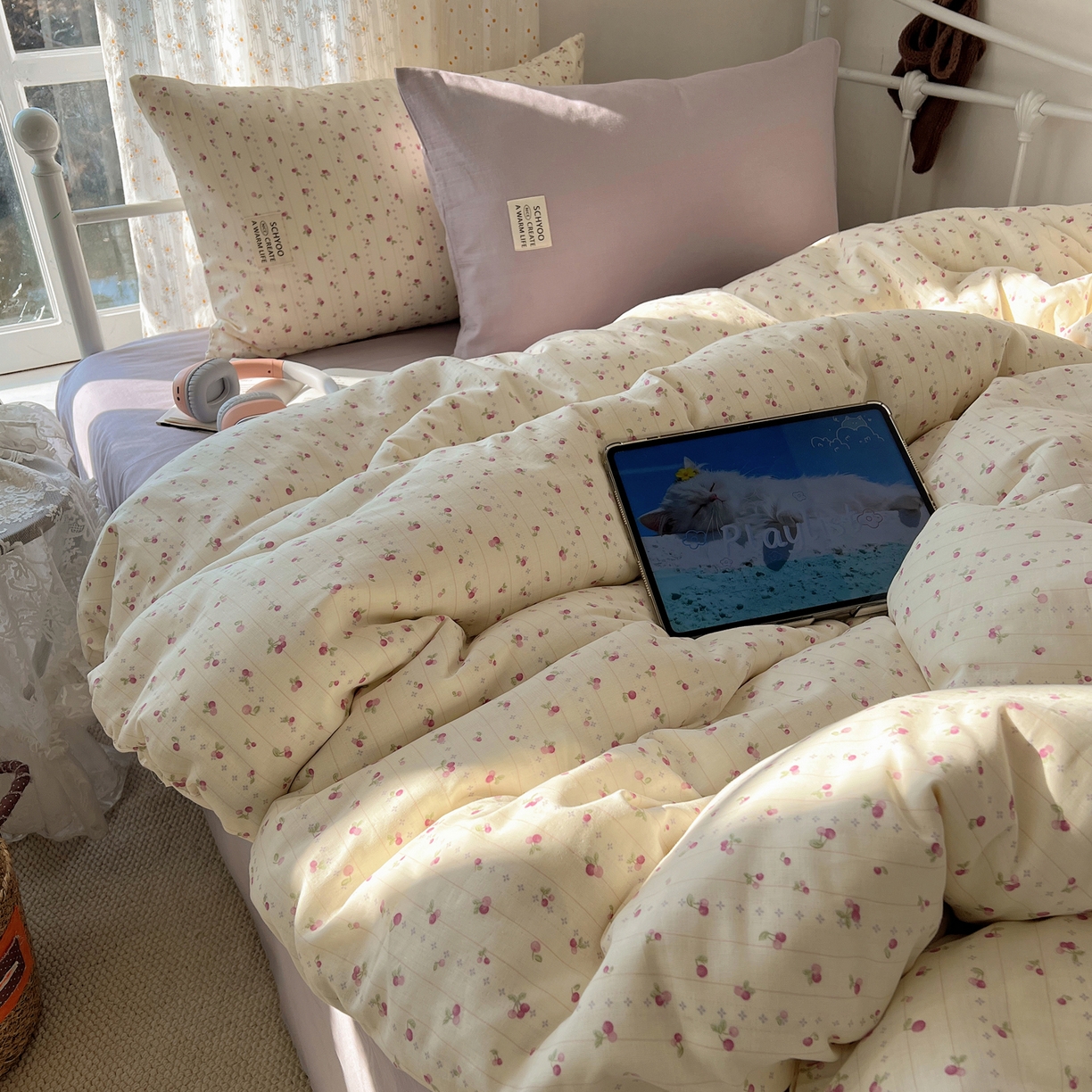 91家纺网 家纺一手货源 找家纺 六巷胡同 2026新款INS博主风混搭小碎花A类全棉双层纱四件套 双层纱-花漾雪姬