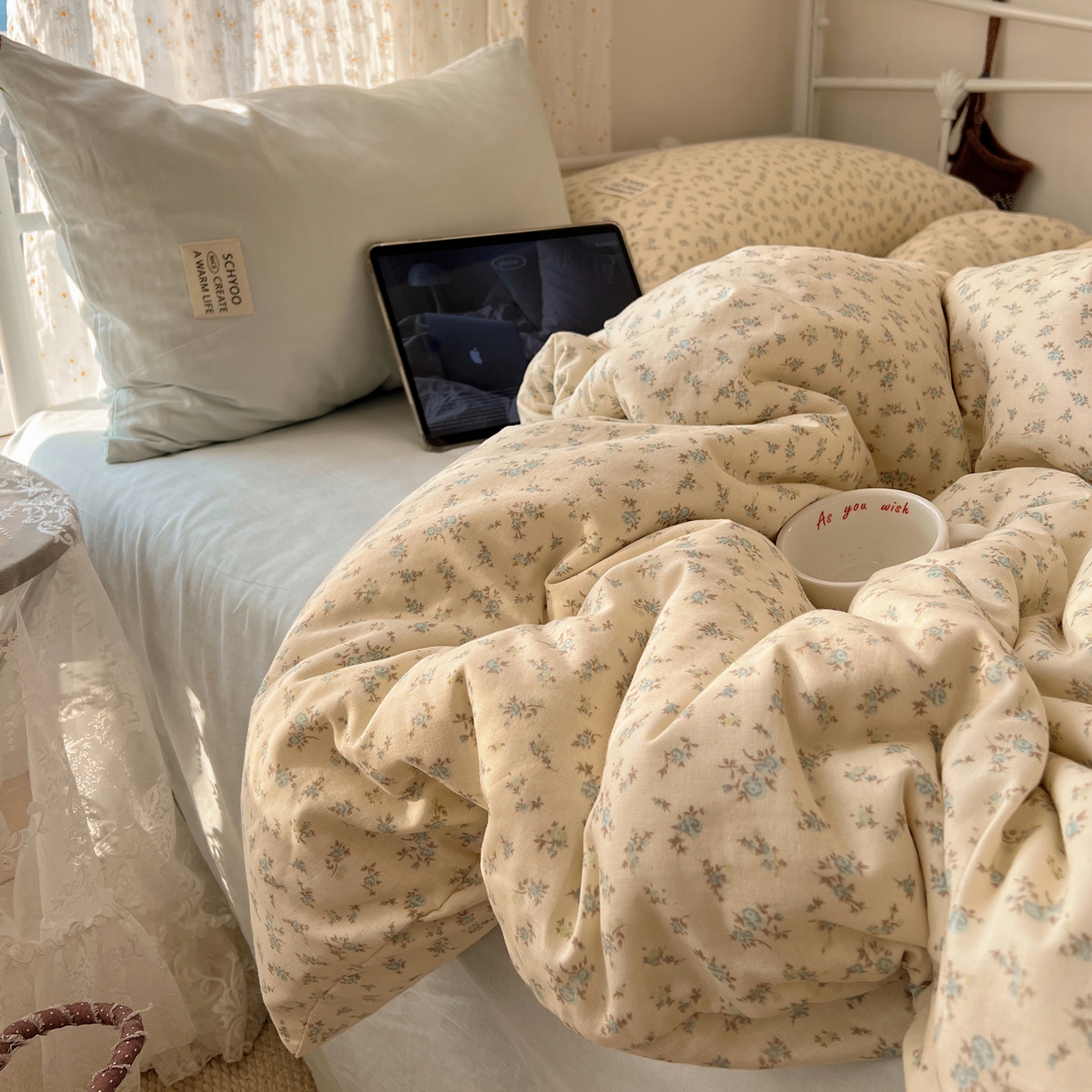 91家纺网 家纺一手货源 找家纺 六巷胡同 2026新款INS博主风混搭小碎花A类全棉双层纱四件套 双层纱-山野物语