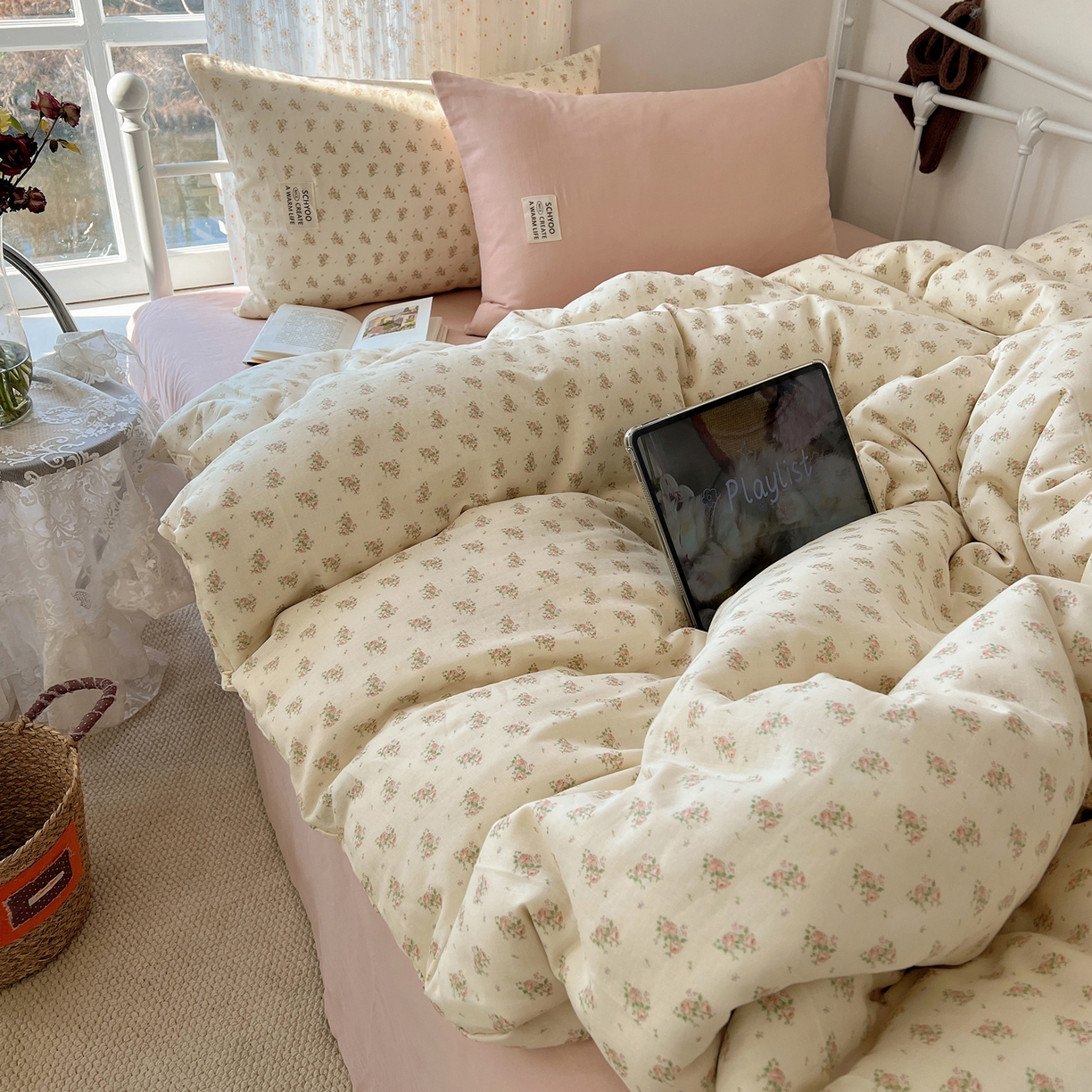 91家纺网 家纺一手货源 找家纺 六巷胡同 2026新款INS博主风混搭小碎花A类全棉双层纱四件套 双层纱-月里樱奈