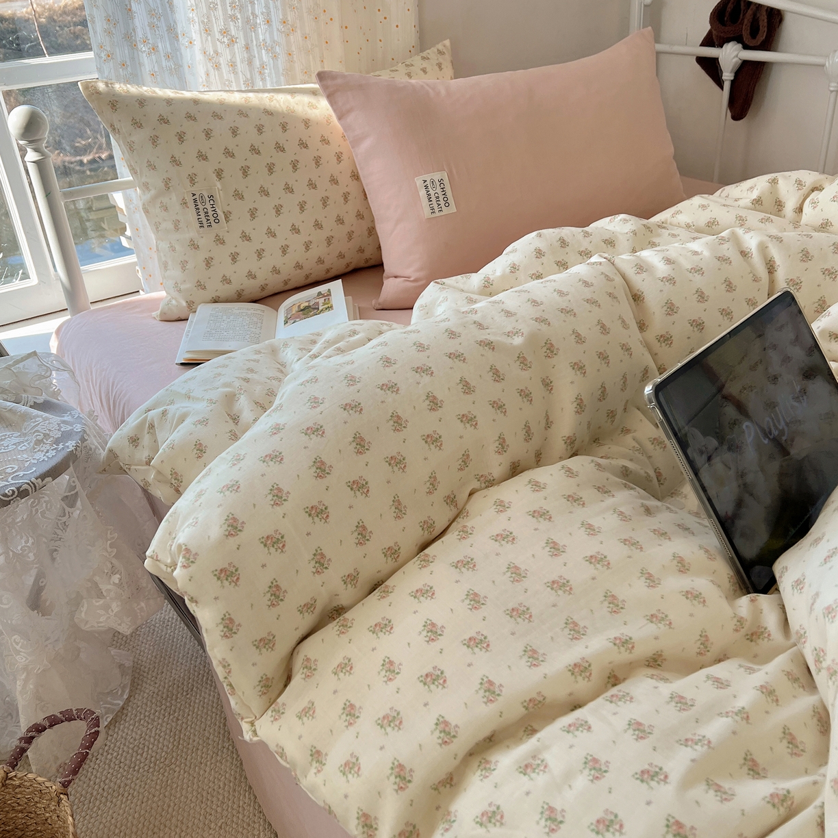 91家纺网 家纺一手货源 找家纺 六巷胡同 2026新款INS博主风混搭小碎花A类全棉双层纱四件套 双层纱-月里樱奈