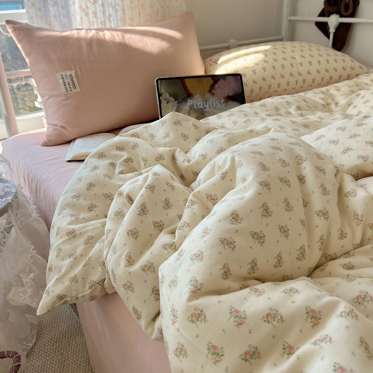 91家纺网 家纺一手货源 找家纺 六巷胡同 2026新款INS博主风混搭小碎花A类全棉双层纱四件套 双层纱-月里樱奈