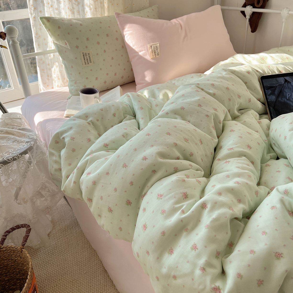 91家纺网 家纺一手货源 找家纺 六巷胡同 2026新款INS博主风混搭小碎花A类全棉双层纱四件套 双层纱-栀夏来信