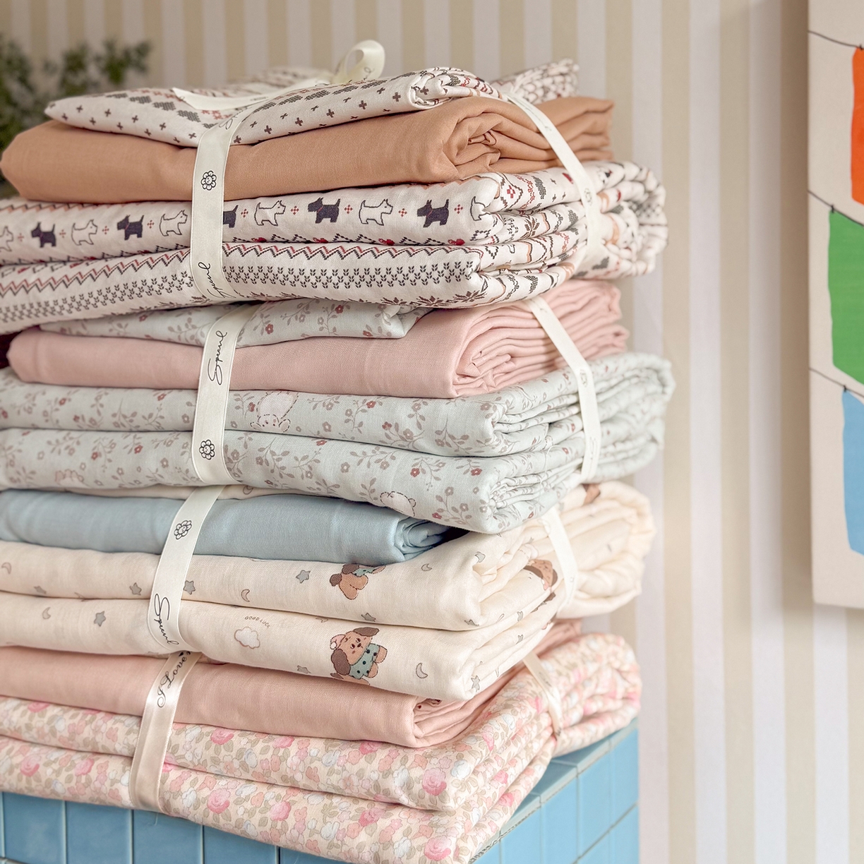 91家纺网 家纺一手货源 找家纺 麦伦家居 2026年春夏新款全棉纯棉有氧双层纱印花四件套-第二波 组合图仅供展示-不可下单