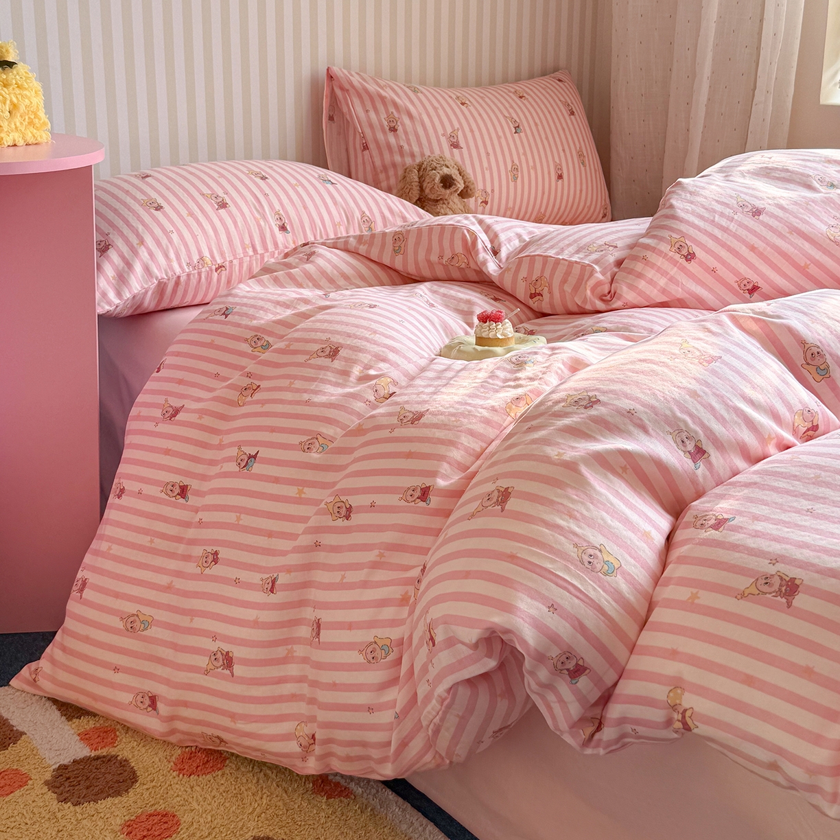 91家纺网 家纺一手货源 找家纺 麦伦家居 2026年春夏新款全棉纯棉有氧双层纱印花四件套-第二波 萌星粉