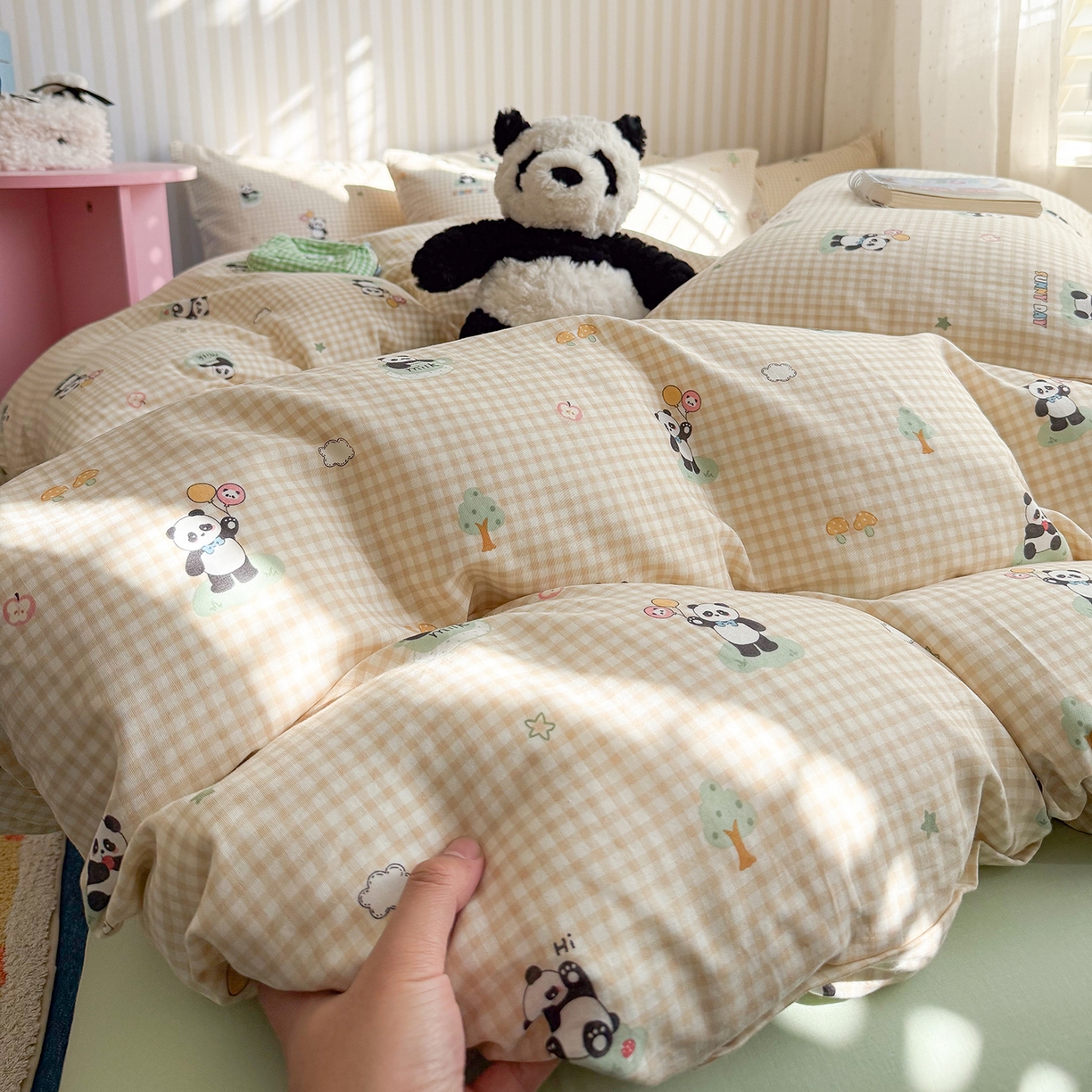 麦伦家居 2026年春夏新款全棉纯棉有氧双层纱印花四件套-第二波 俏皮熊猫