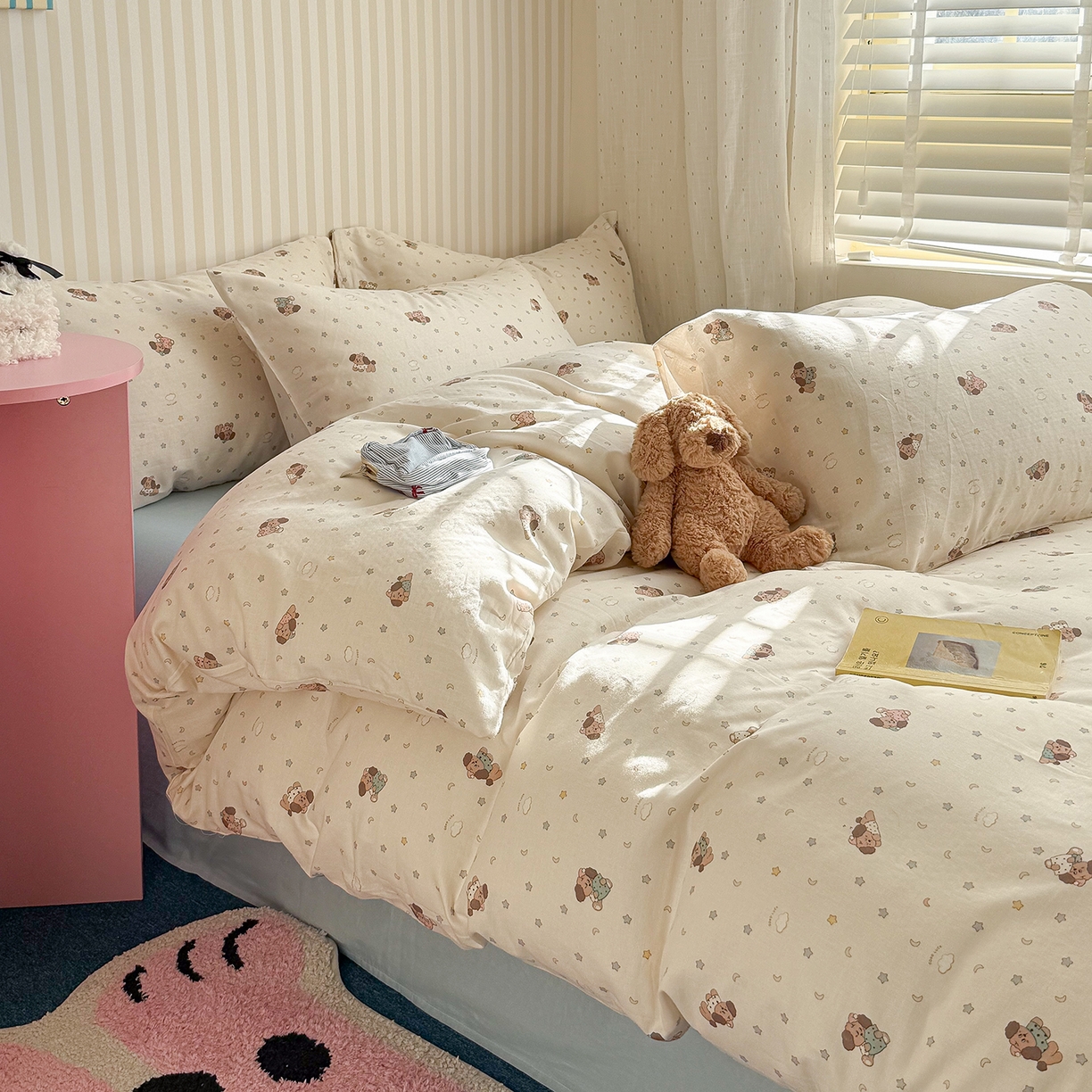 91家纺网 家纺一手货源 找家纺 麦伦家居 2026年春夏新款全棉纯棉有氧双层纱印花四件套-第二波 甜梦汪汪