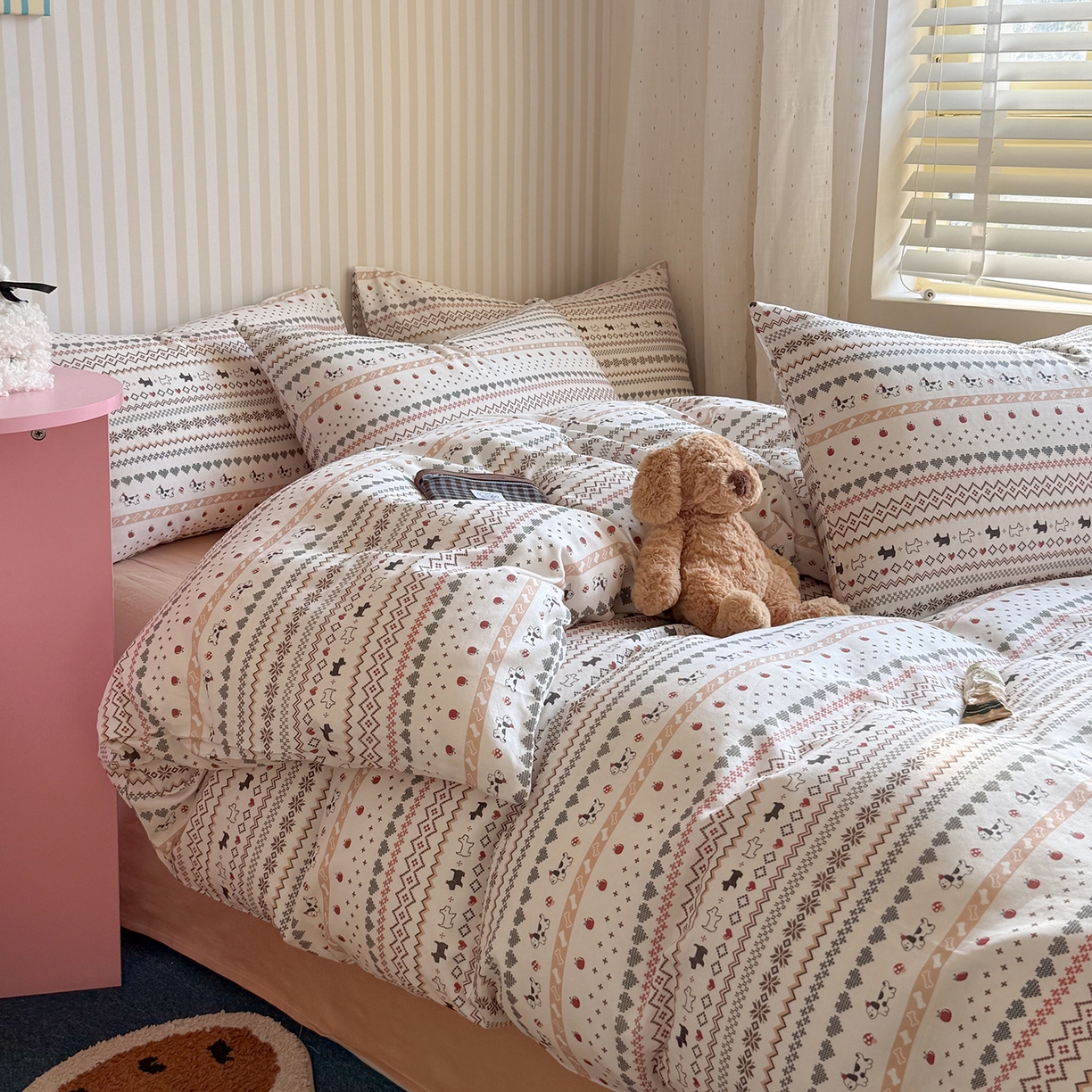 91家纺网 家纺一手货源 找家纺 麦伦家居 2026年春夏新款全棉纯棉有氧双层纱印花四件套-第二波 心动狗狗