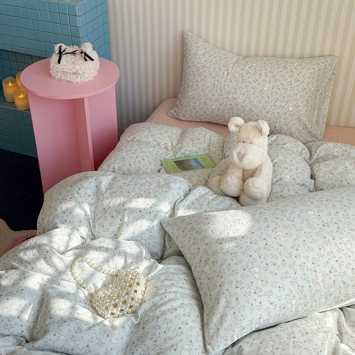 91家纺网 家纺一手货源 找家纺 麦伦家居 2026年春夏新款全棉纯棉有氧双层纱印花四件套-第二波 云锦兔-蓝