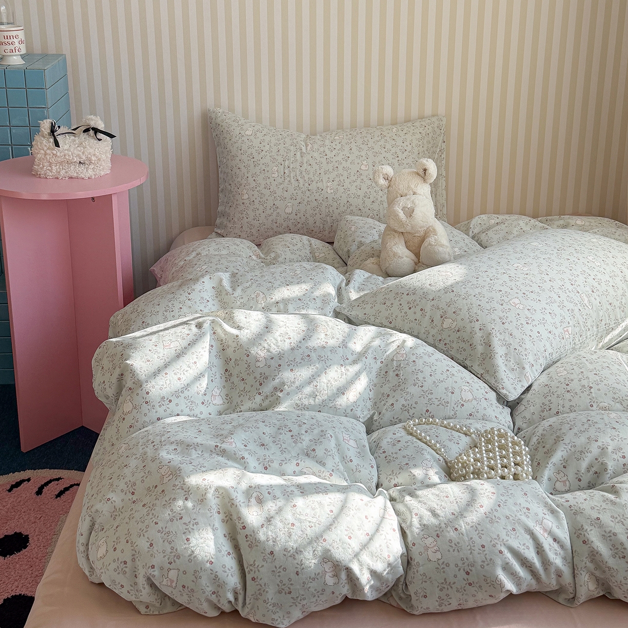 91家纺网 家纺一手货源 找家纺 麦伦家居 2026年春夏新款全棉纯棉有氧双层纱印花四件套-第二波 云锦兔-蓝