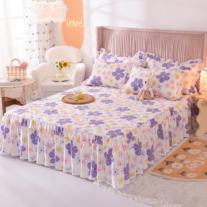 91家纺网 家纺一手货源 找家纺 美达2025全棉蕾丝小花边夹棉单床裙 芳草悠悠