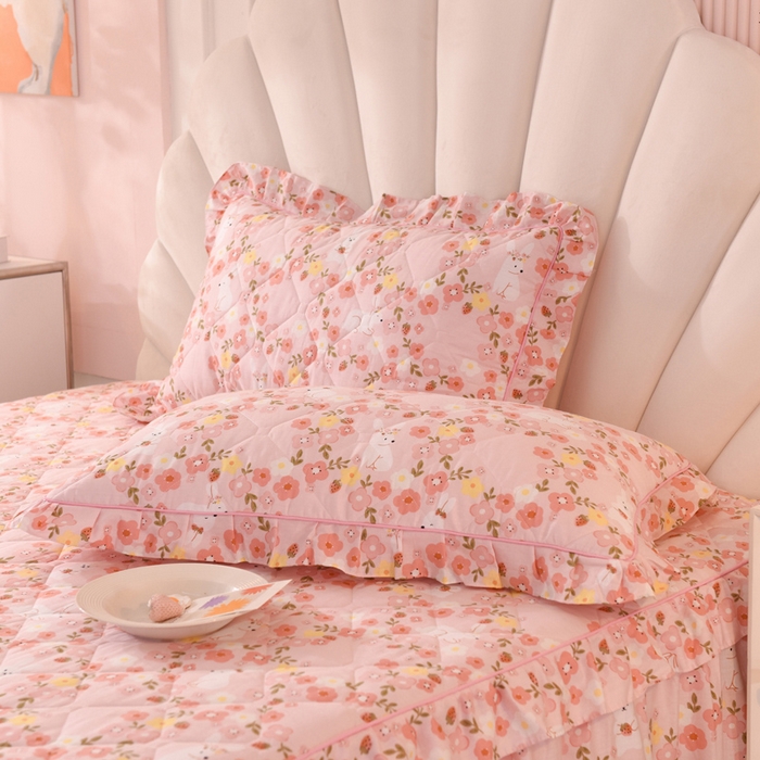 91家纺网 家纺一手货源 找家纺 美达2025全棉蕾丝小花边夹棉单床裙 米菲兔