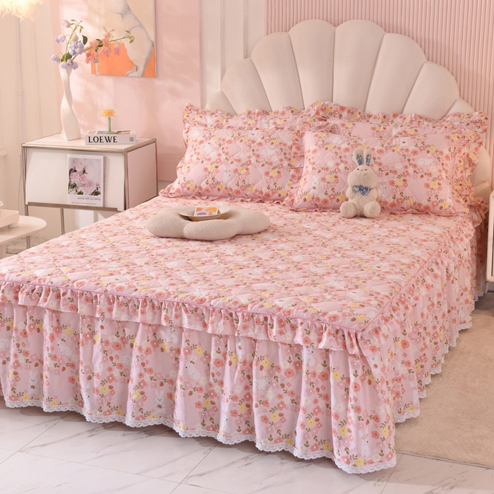 91家纺网 家纺一手货源 找家纺 美达2025全棉蕾丝小花边夹棉单床裙 米菲兔