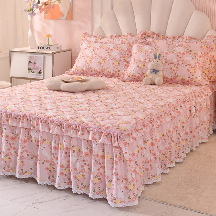 91家纺网 家纺一手货源 找家纺 美达2025全棉蕾丝小花边夹棉单床裙 米菲兔