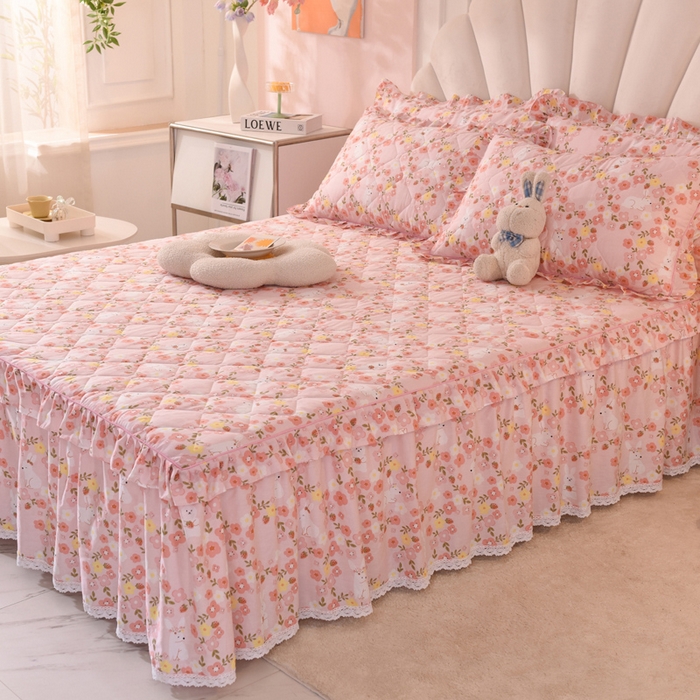 91家纺网 家纺一手货源 找家纺 美达2025全棉蕾丝小花边夹棉单床裙 米菲兔