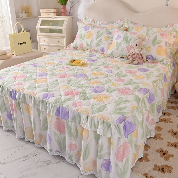 91家纺网 家纺一手货源 找家纺 美达2025全棉蕾丝小花边夹棉单床裙 春日蜜糖