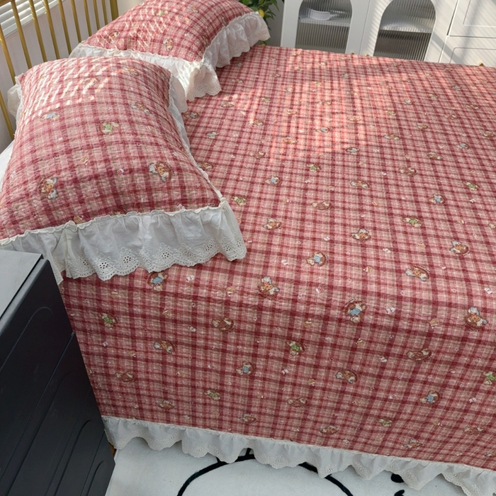 91家纺网 家纺一手货源 找家纺 暖居 2026新款大尺寸双层纱高温砂洗245X265床盖三件套 木马