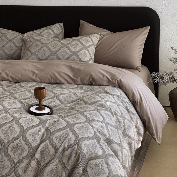 91家纺网 家纺一手货源 找家纺 琪格格纺织 2026新款60s纯棉加厚三层纱系列四件套 三层纱 至尊