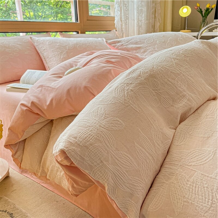 琪格格纺织 2026新款60s纯棉加厚三层纱系列四件套 三层纱 爱在春秋-粉