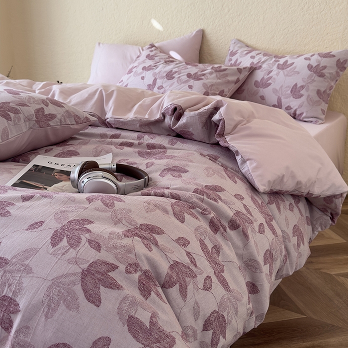 91家纺网 家纺一手货源 找家纺 琪格格纺织 2026新款60s纯棉加厚三层纱系列四件套 三层纱 枫韵-紫