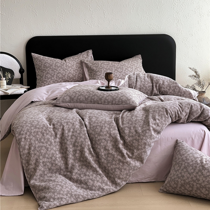 91家纺网 家纺一手货源 找家纺 琪格格纺织 2026新款60s纯棉加厚三层纱系列四件套 三层纱 沁绿曲