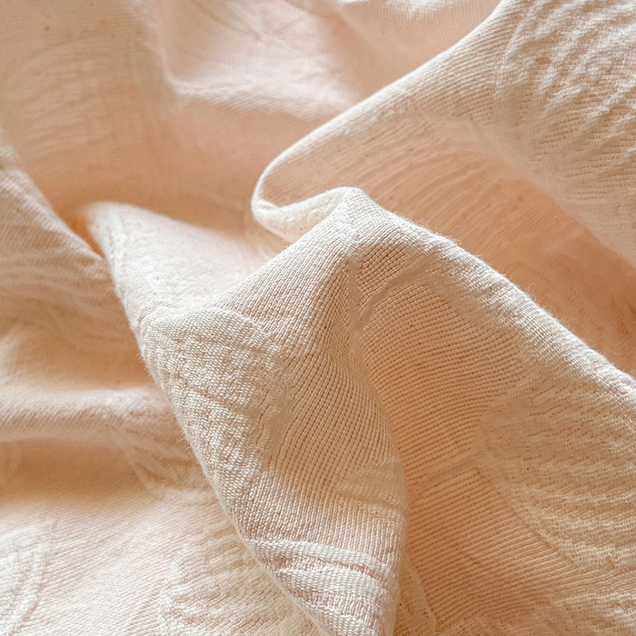 91家纺网 家纺一手货源 找家纺 琪格格纺织 2026新款60s纯棉加厚三层纱系列四件套 三层纱 爱在春秋-粉