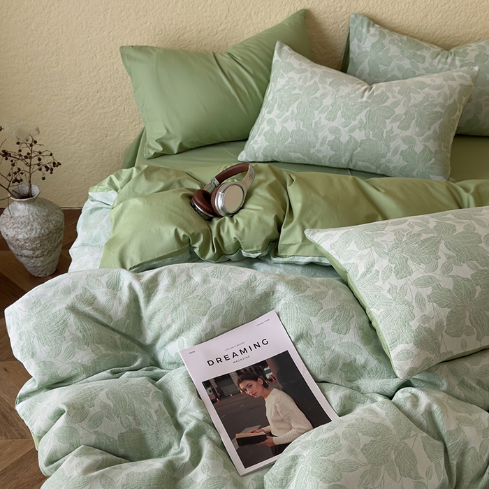 91家纺网 家纺一手货源 找家纺 琪格格纺织 2026新款60s纯棉加厚三层纱系列四件套 三层纱 唐顿庄园-绿