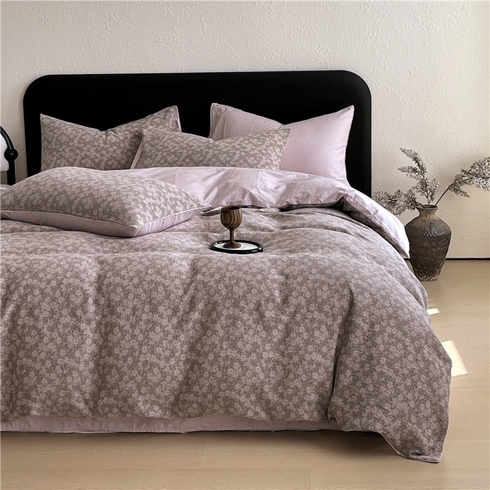 91家纺网 家纺一手货源 找家纺 琪格格纺织 2026新款60s纯棉加厚三层纱系列四件套 三层纱 沁绿曲